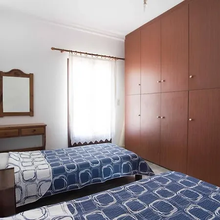 Seafront For 4 Ppl In Naousa * Paro